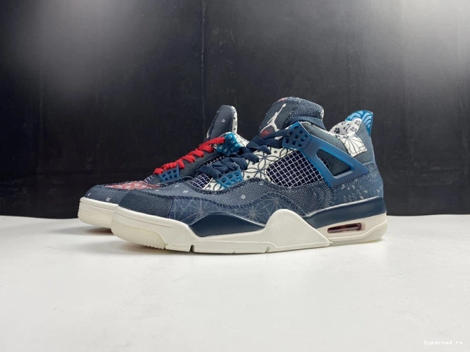 CW0898-400 Air Sashiko SE Jordan Retro 4 1023